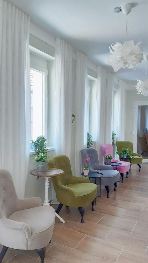 City Inn Szigetvár Εξωτερικό φωτογραφία
