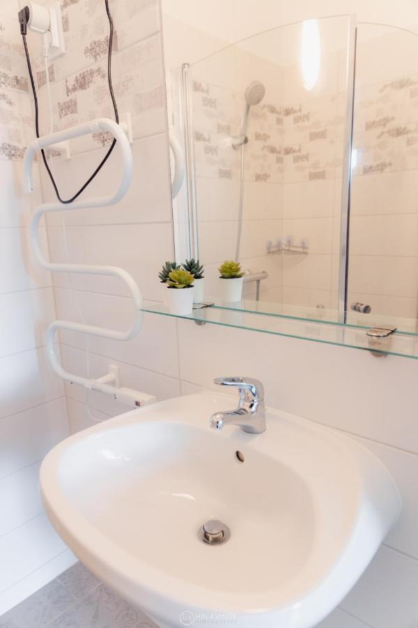 City Inn Szigetvár Εξωτερικό φωτογραφία