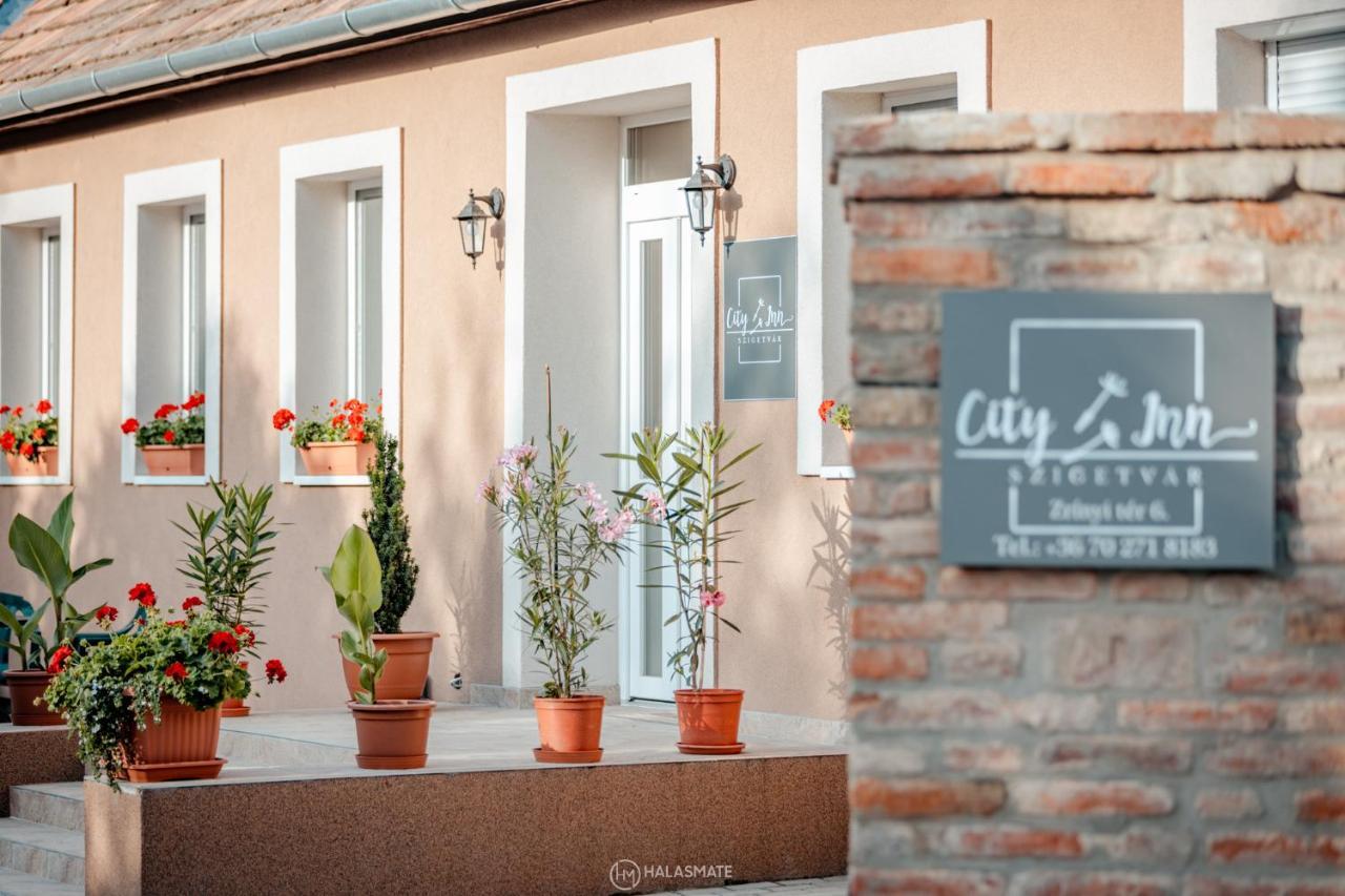 City Inn Szigetvár Εξωτερικό φωτογραφία